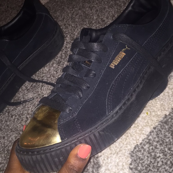 Puma shoes - Picture 1 of 4